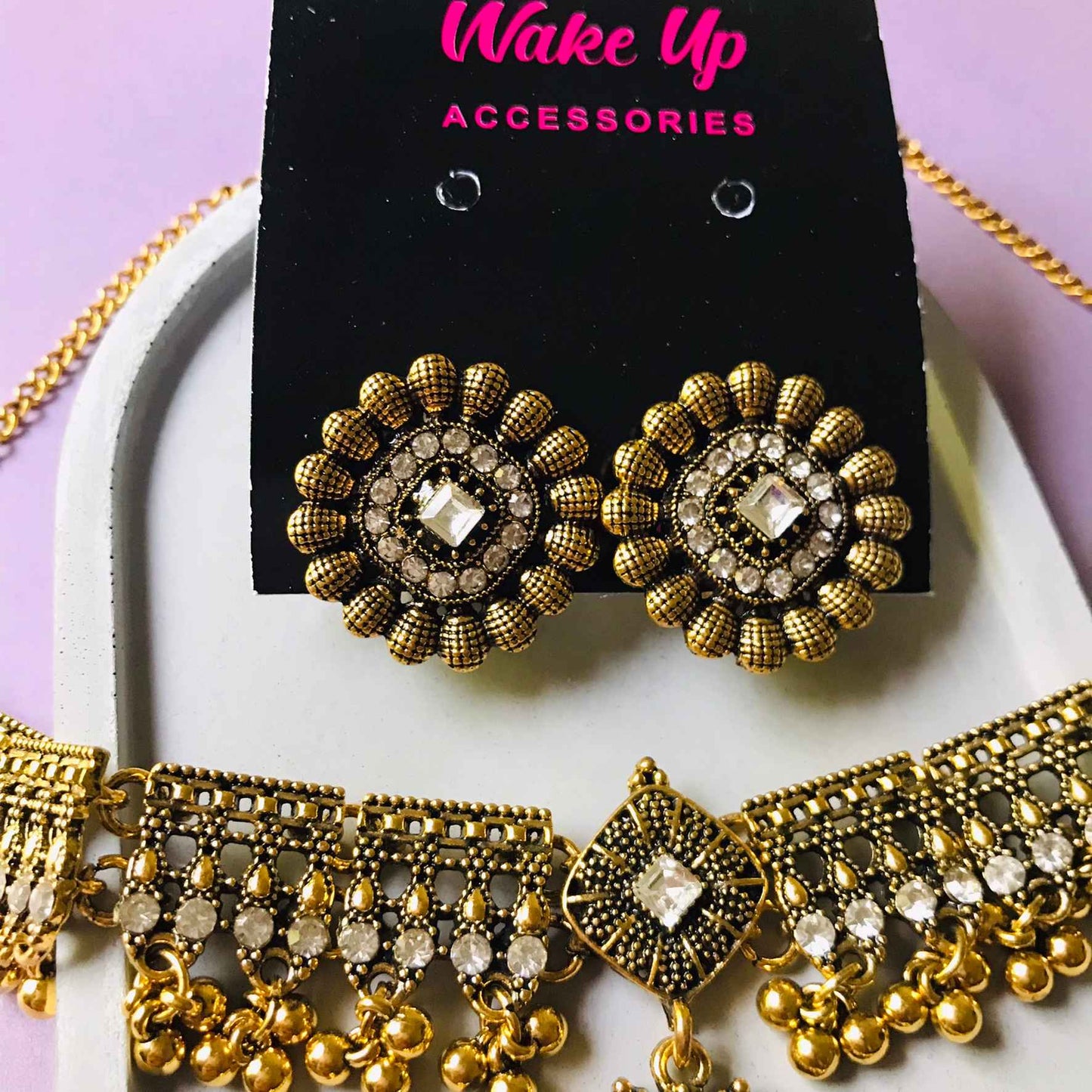 Traditional Jewelry Set