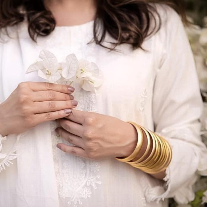 Mahira Khan's Metal Bangles Crafted in High Quality