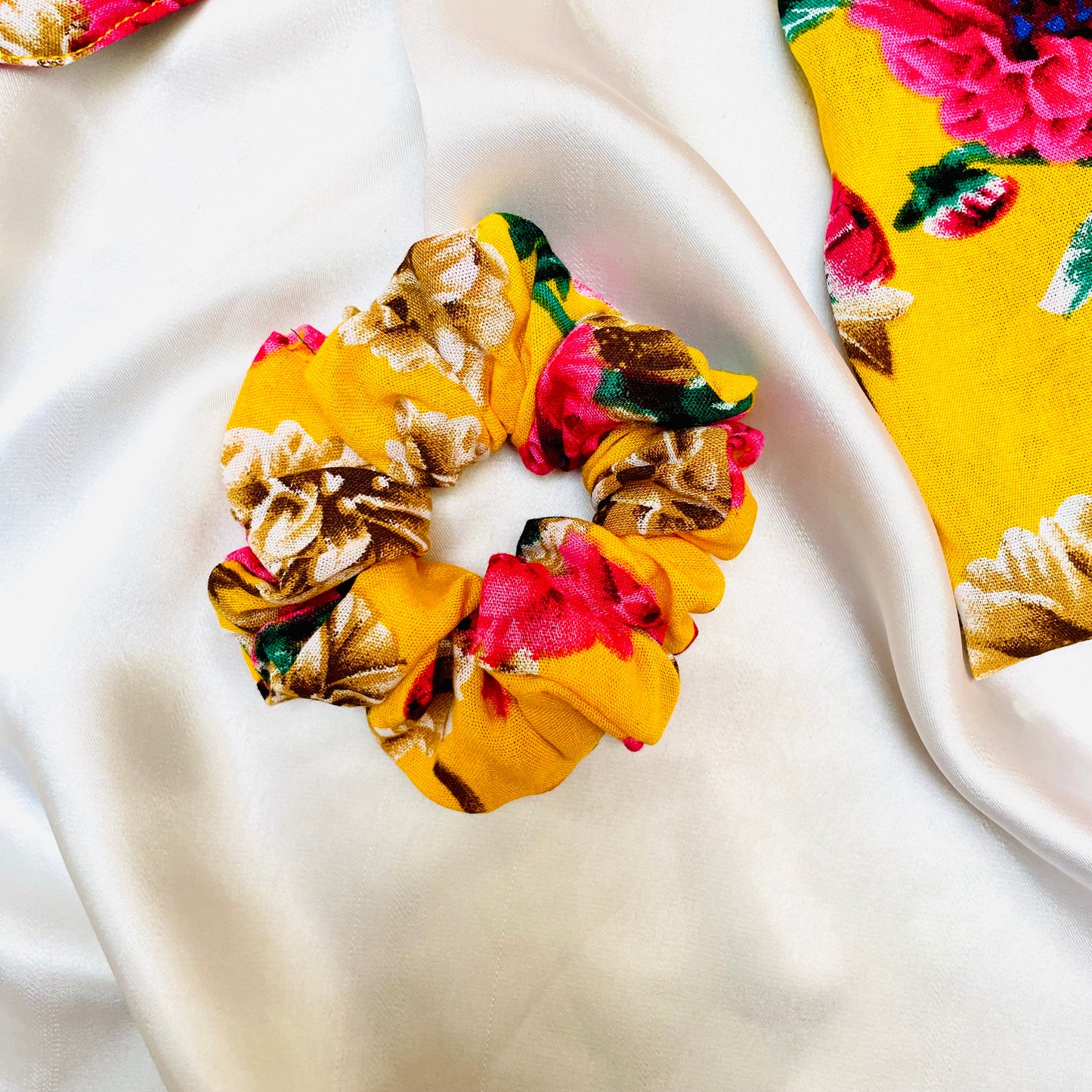 Yellow bloom pjs 🌼🌸
